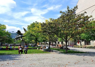 Esplanade Pierre Vidal-Naquet
