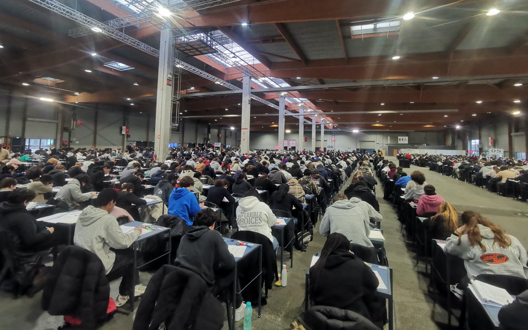 Examens PASS de première période au Paris Event Center