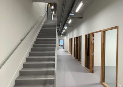 Après travaux - couloir du rez-de-chaussée