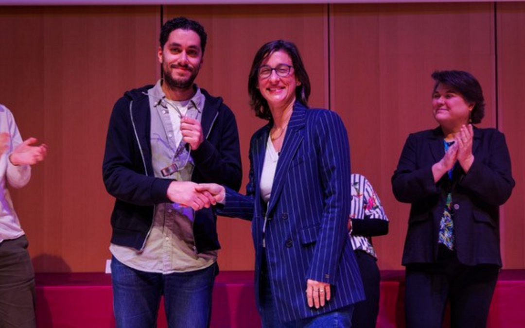 Ethan Meimoun, doctorant à UPCité, reçoit le prix « science ouverte de la thèse » 2025 dans la catégorie Sciences humaines et sociales