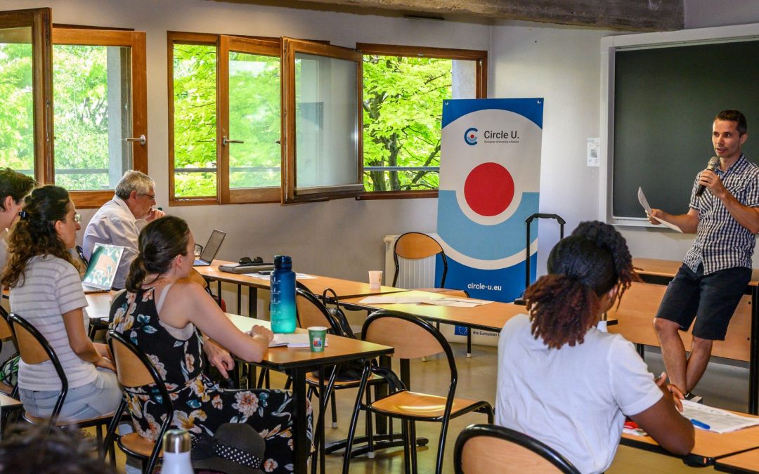 Candidatez au écoles d’été de Circle U.
